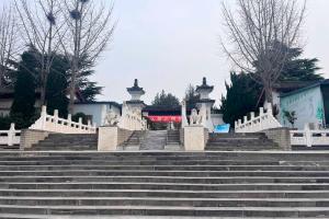 陵园大门图